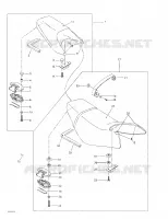 Asiento y cubierta del motor