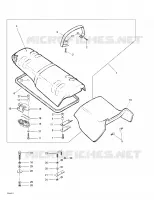 Asiento y cubierta del motor