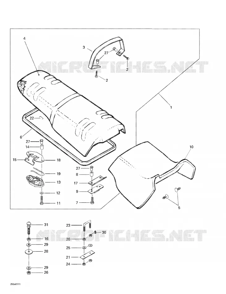 Asiento y cubierta del motor