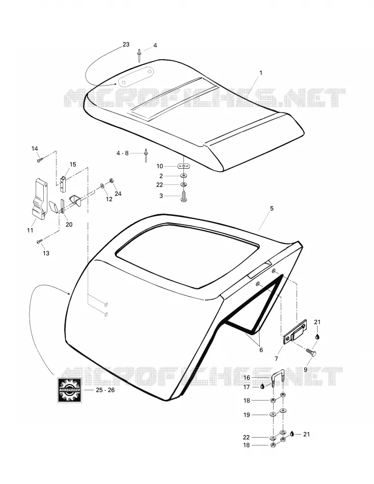 Cubierta y asiento del motor