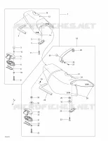 Asiento y cubierta del motor